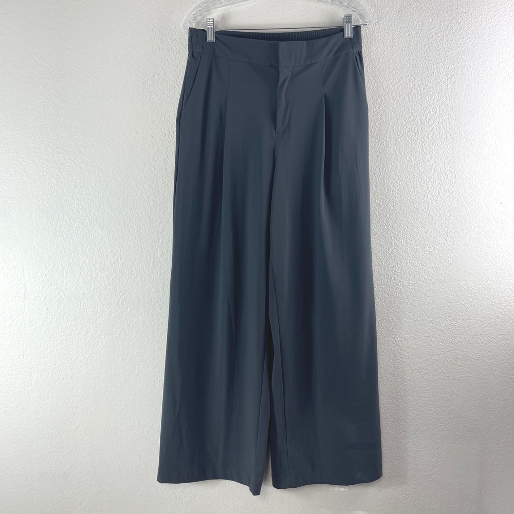 Athleta Pinnacle High Rise Trouser Wide Leg Pleated Pants Womens 10 Gray 472041